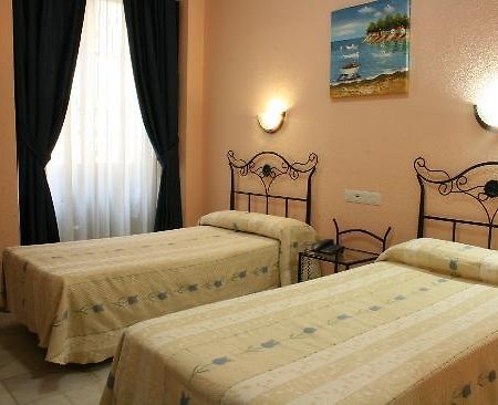 Hostal El Triunfo Córdoba Eksteriør billede